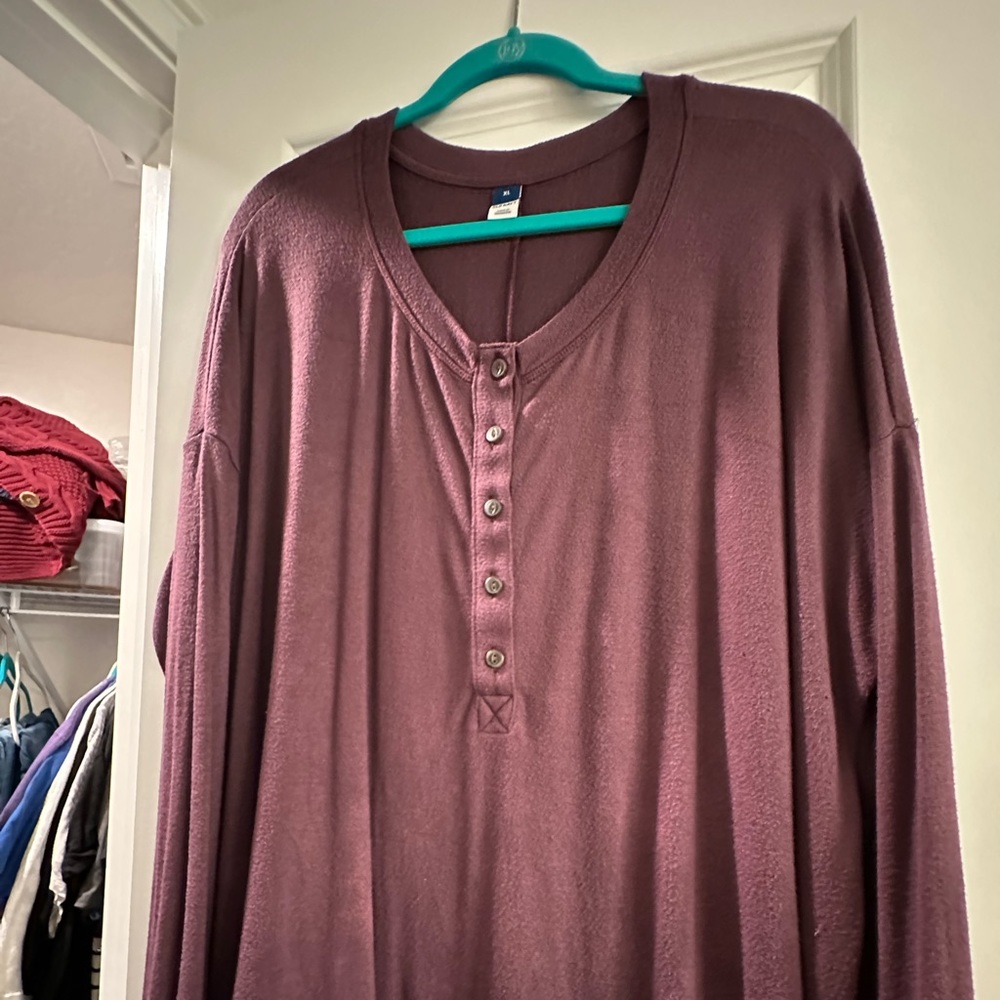 Old Navy Henley